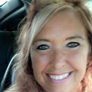 Meet your Posher, Holley